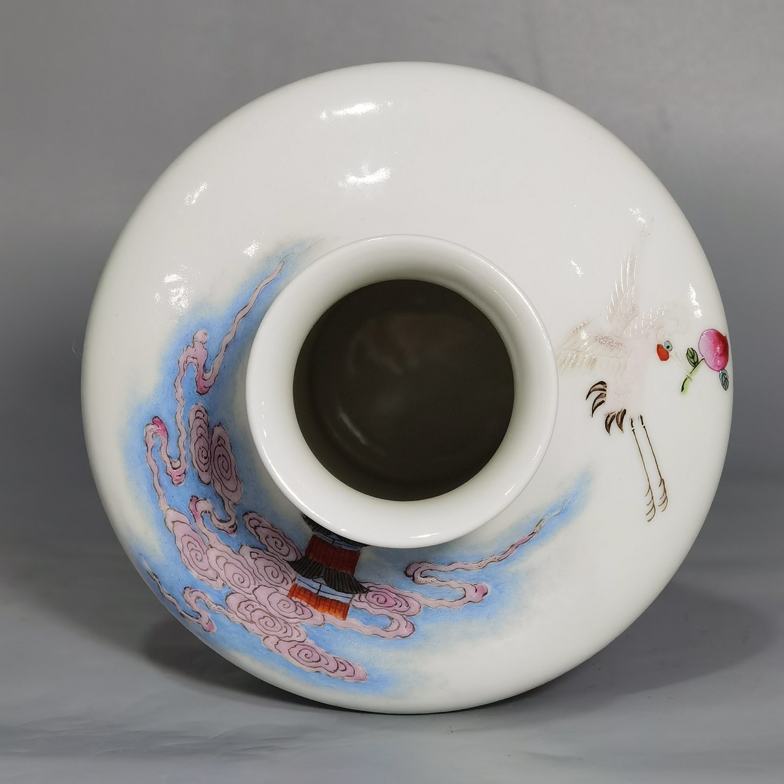 Qing Dynasty Hongxian year system Putai pastel Fu Lu Shou three stars with Kuixing vase