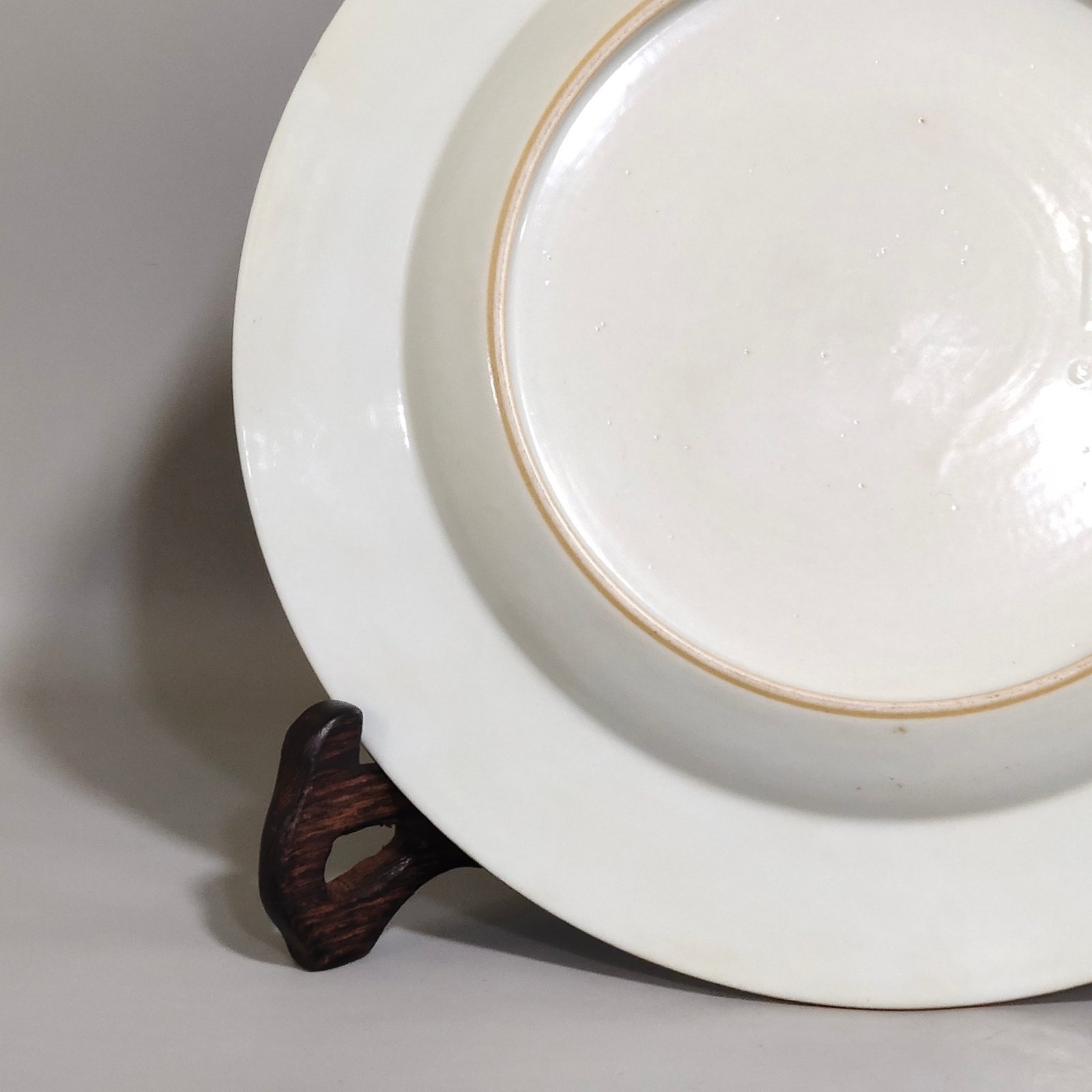 Qing Dynasty Overseas return and export character story plate