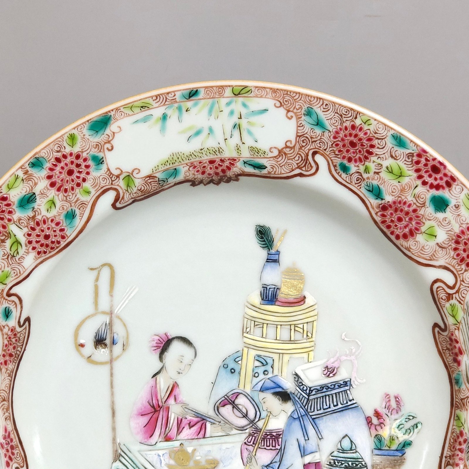 Qing Dynasty Overseas return and export character story plate