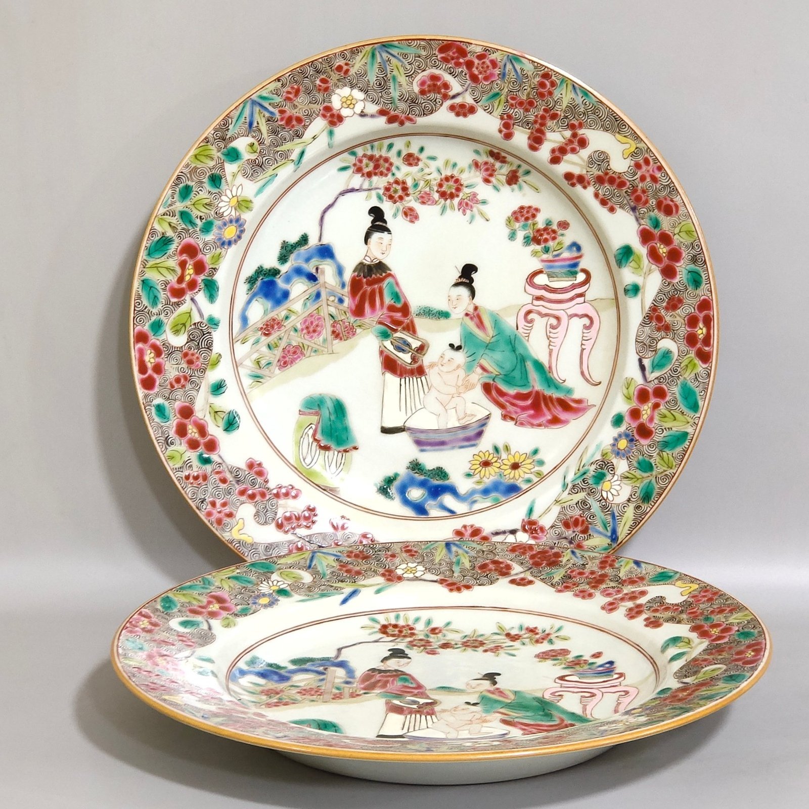 Qing Dynasty Overseas export sales of ladies’ belt picture plate