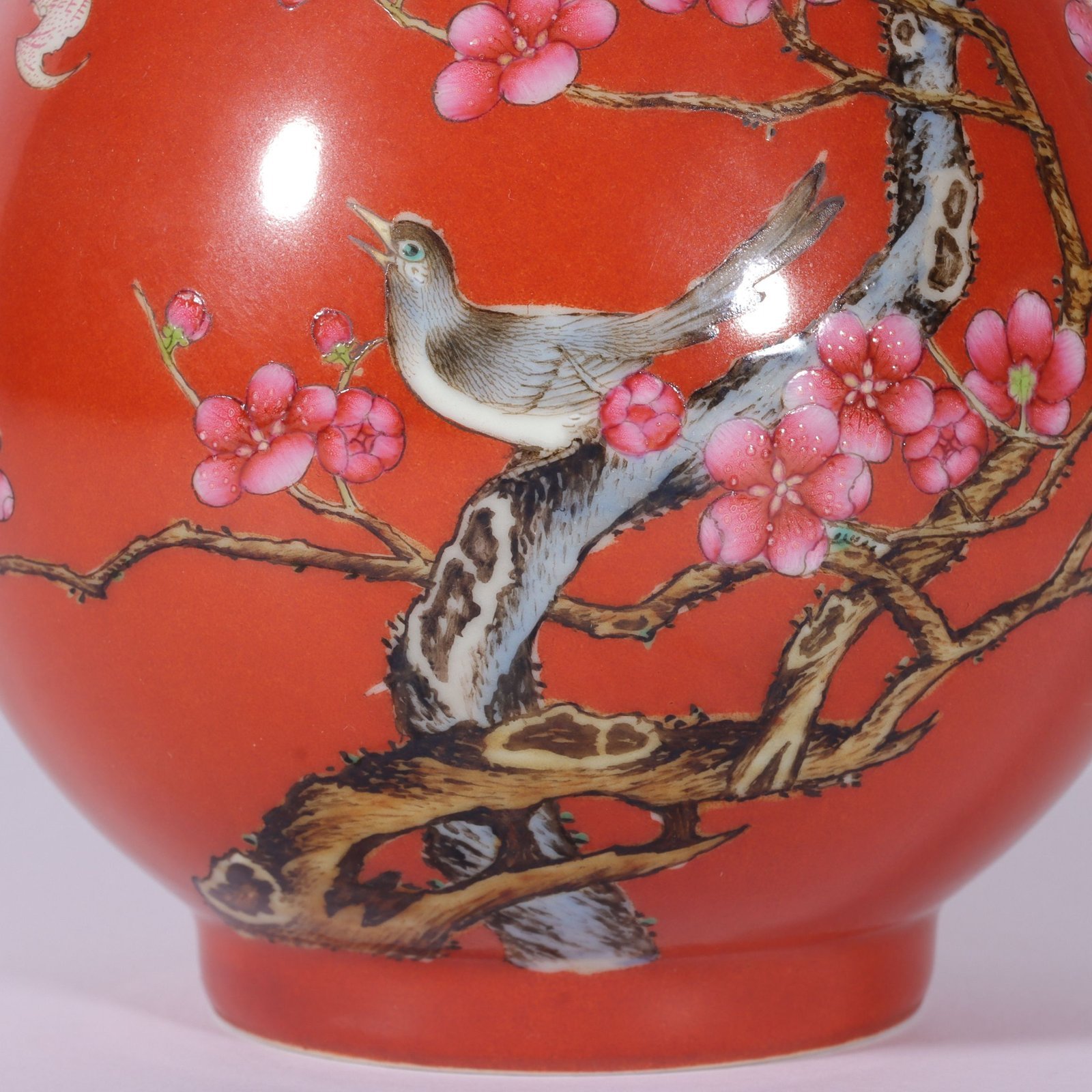 Qing Dynasty Qianlong pastel coral red happy brow vase