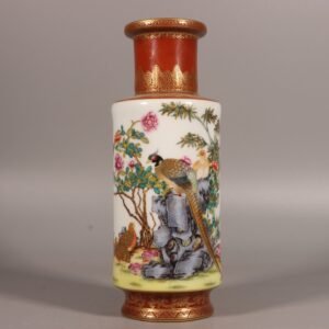 Qing Dynasty Qianlong enamel color and gold-painted mallet vase