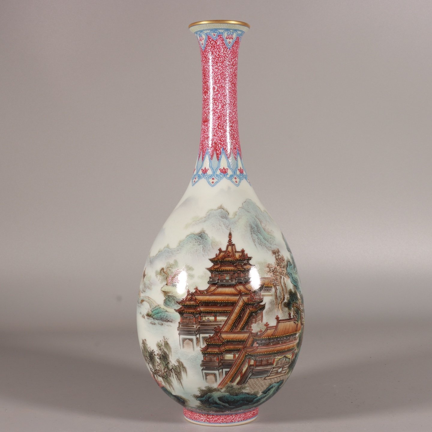 Qing Dynasty Qianlong of enamel agate vase