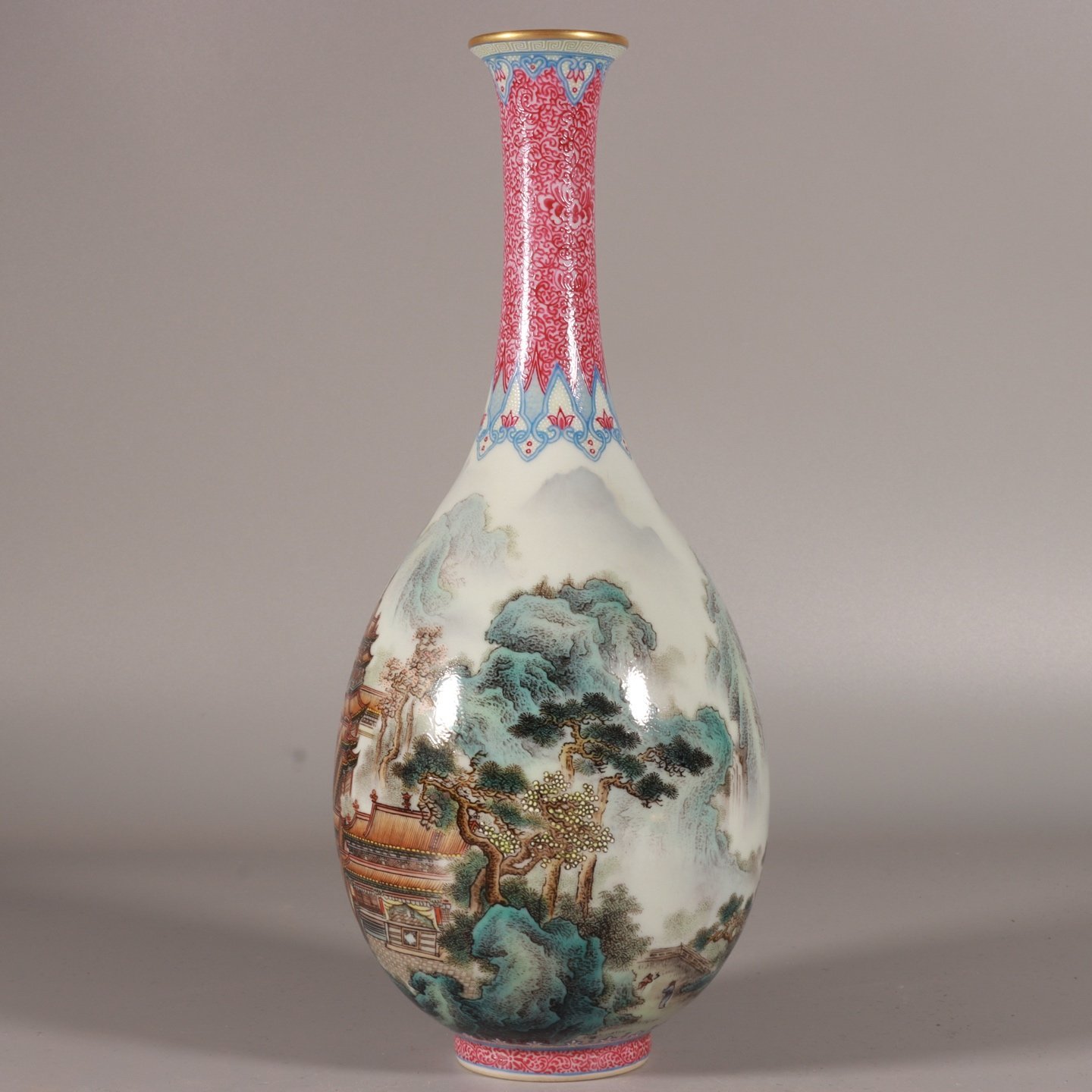 Qing Dynasty Qianlong of enamel agate vase