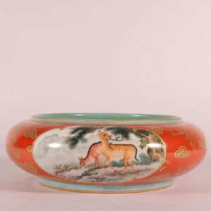 Qing Dynasty Qianlong enamel vitriol red gold window and animals washed