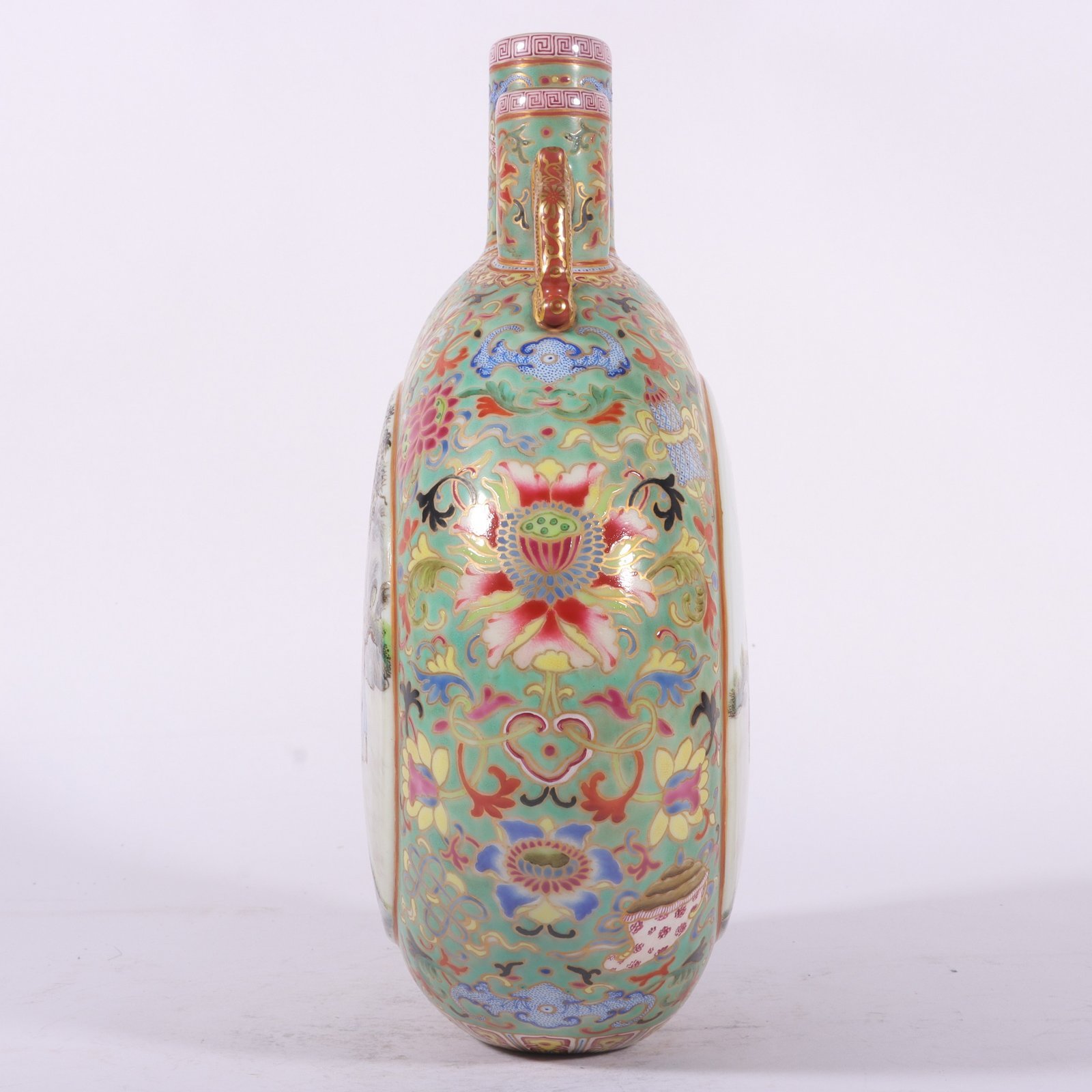 Qing Dynasty Qianlong three-tube enamel vase