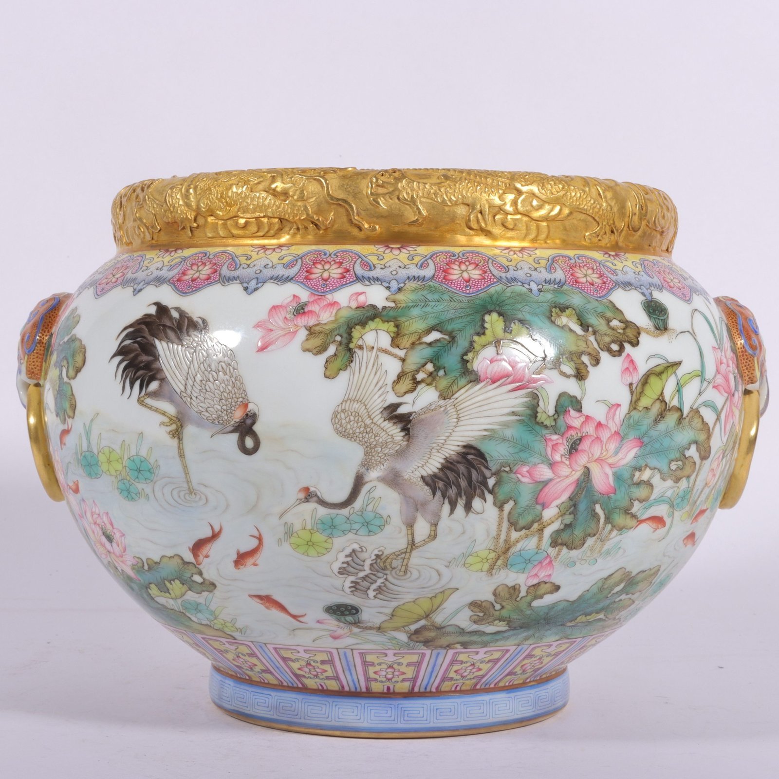 Qing Dynasty Qianlong enamel carving gilt landscape painting crane and lion ears washed