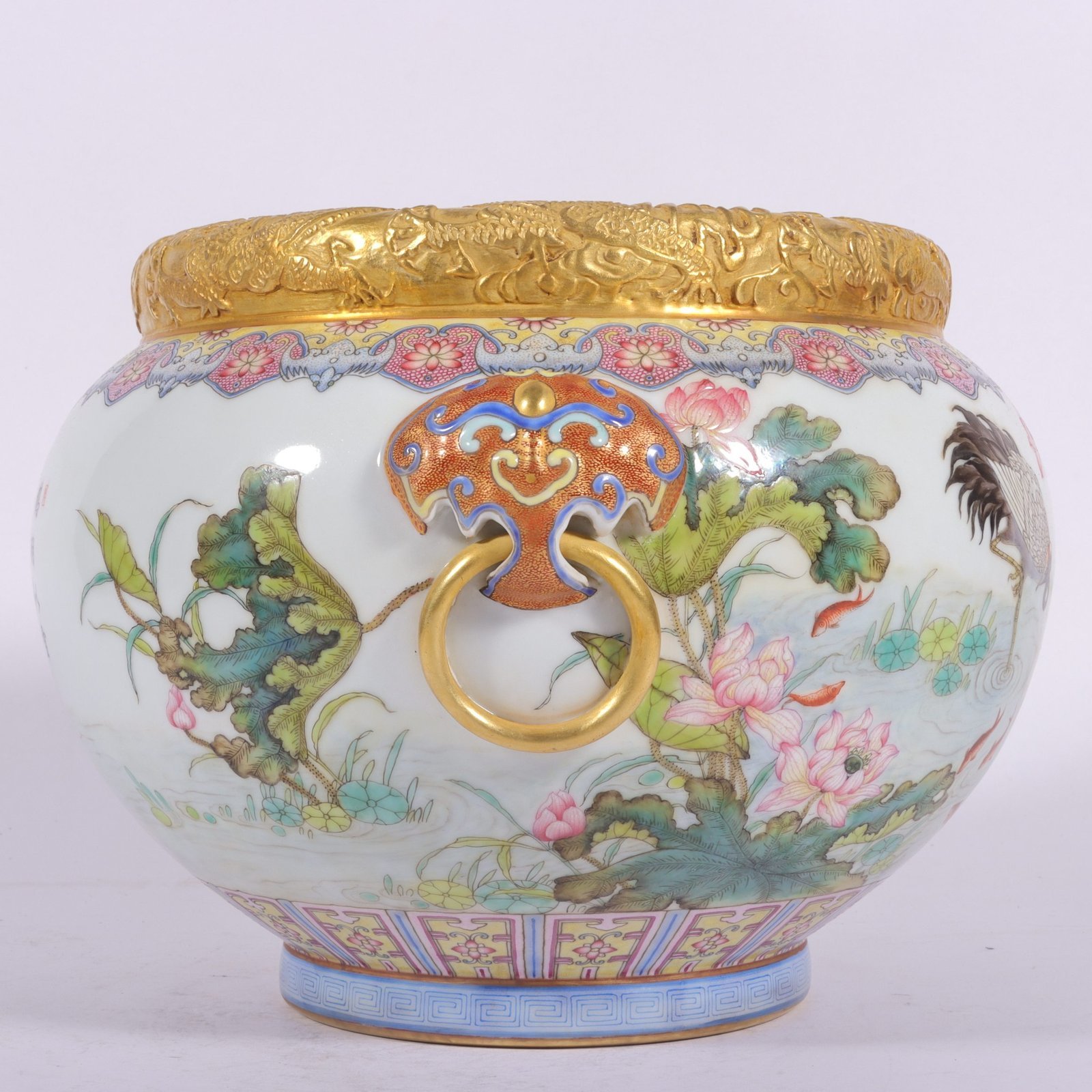 Qing Dynasty Qianlong enamel carving gilt landscape painting crane and lion ears washed