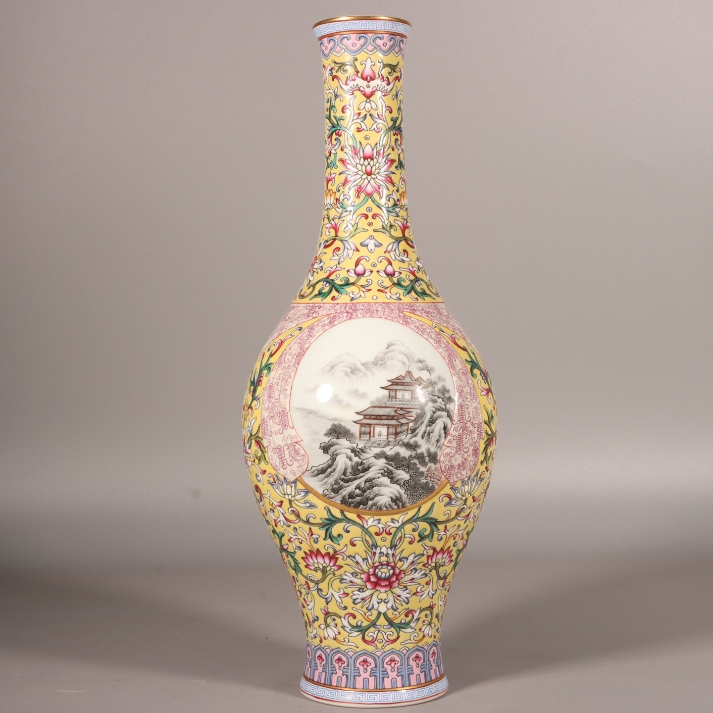 Qing Dynasty Qianlong enamel yellow ground lotus lotus window opening landscape vase