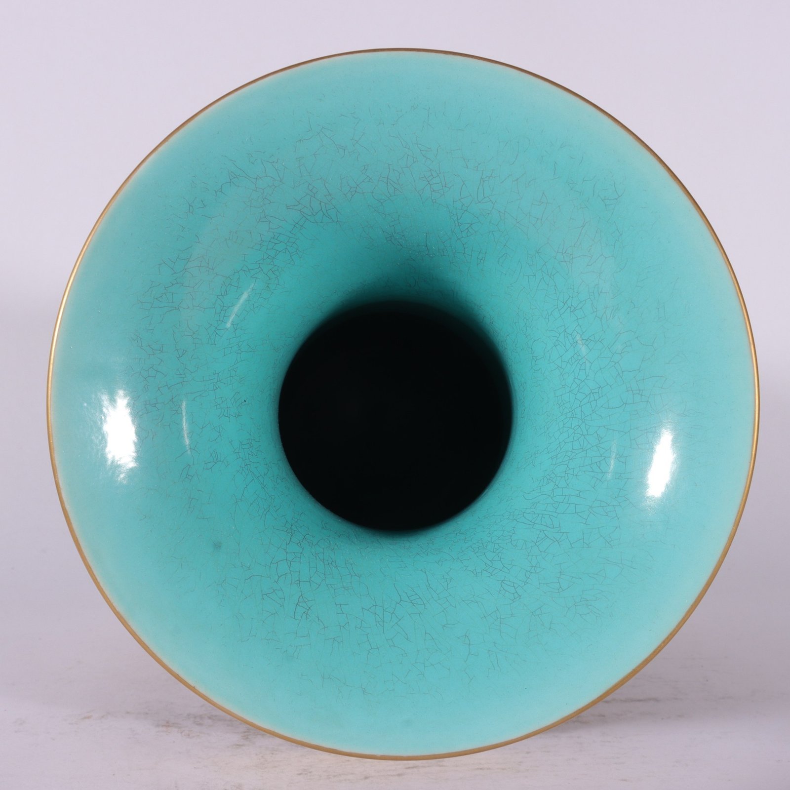 Qing Dynasty Qianlong pastel phoenix-tailed vase