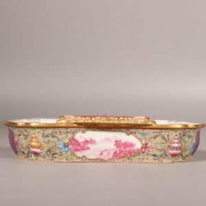Qing Dynasty Qianlong washed famille rose Gu Yuexuan ship shape