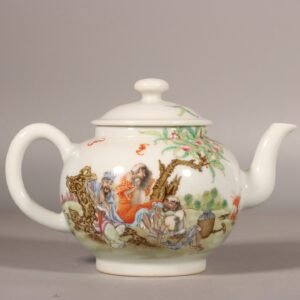 Qing Dynasty Qianlong famille rose teapot