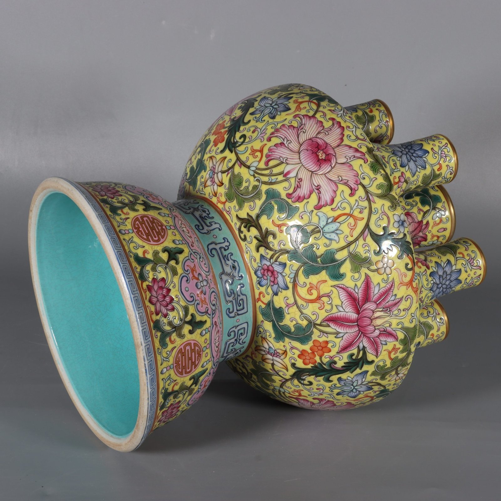 Qing Dynasty Qianlong pastel blue ground gilded lotus amphora