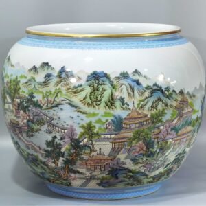 Qing Dynasty Qianlong The top and bottom re edged with green jar