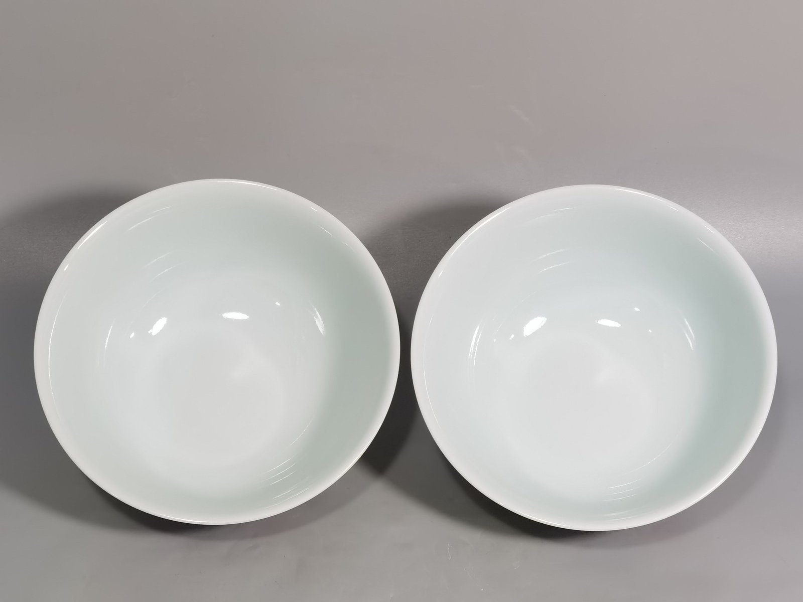 Qing Dynasty Qianlong enamel yellow ground peony and flower palace bowls