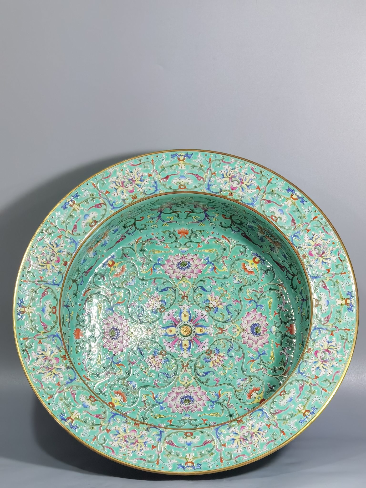 Qing Dynasty Qianlong turquoise green and lotus folded edge large wash