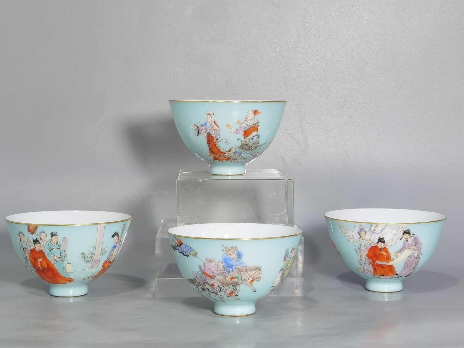 Qing Dynasty Qianlong set of tea circles