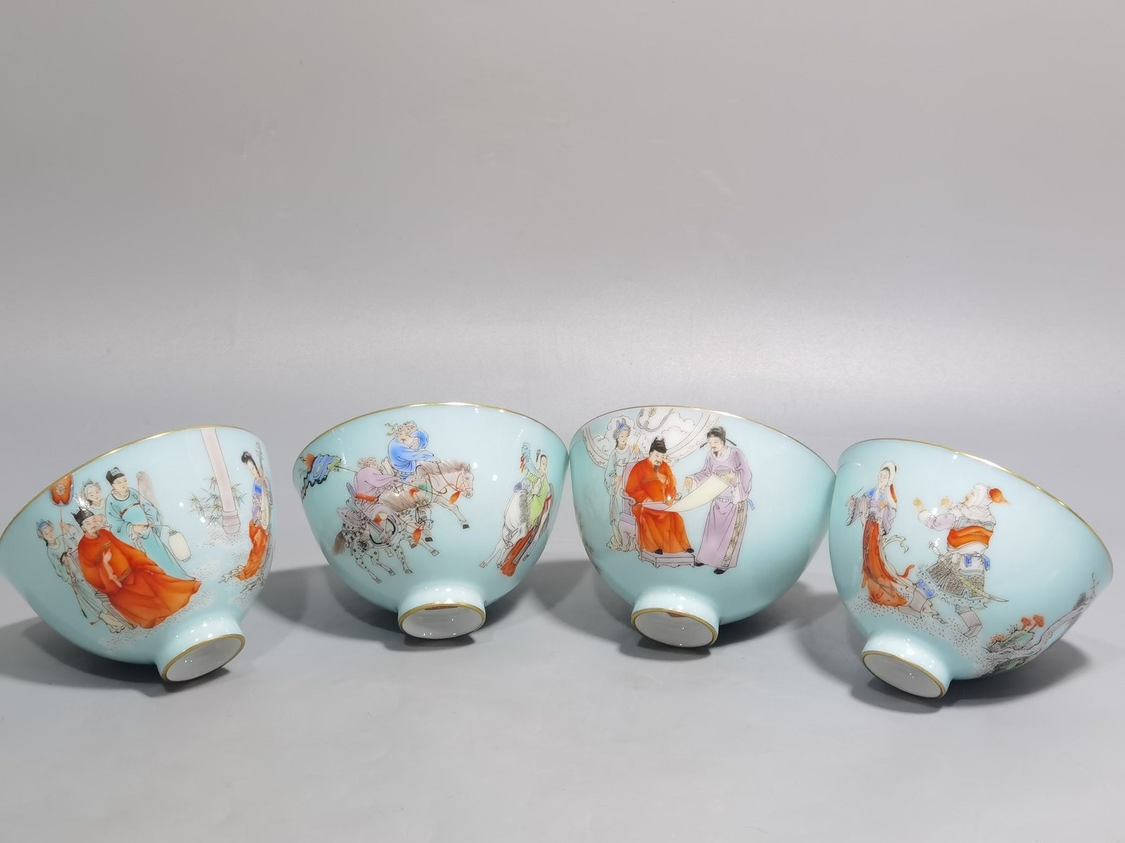 Qing Dynasty Qianlong set of tea circles