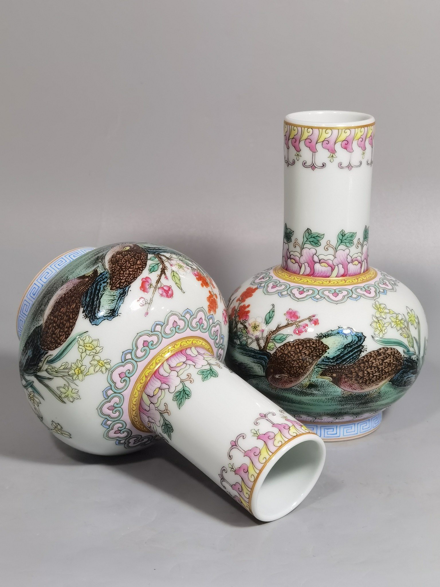 Qing Dynasty Qianlong enamel celestial vase