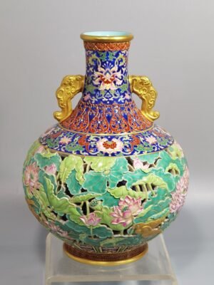 Qing Dynasty Qianlong enamel gold cloisonne carved hollow amphorae