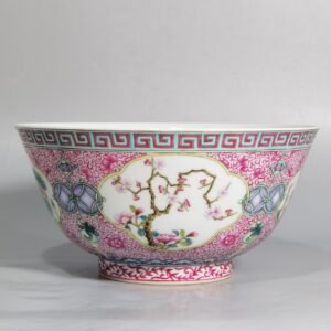 Qing Dynasty Qianlong enamel gate red flower bowl