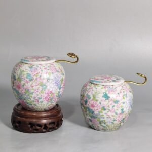 Qing Dynasty Qianlong pair of famille rose water bowls
