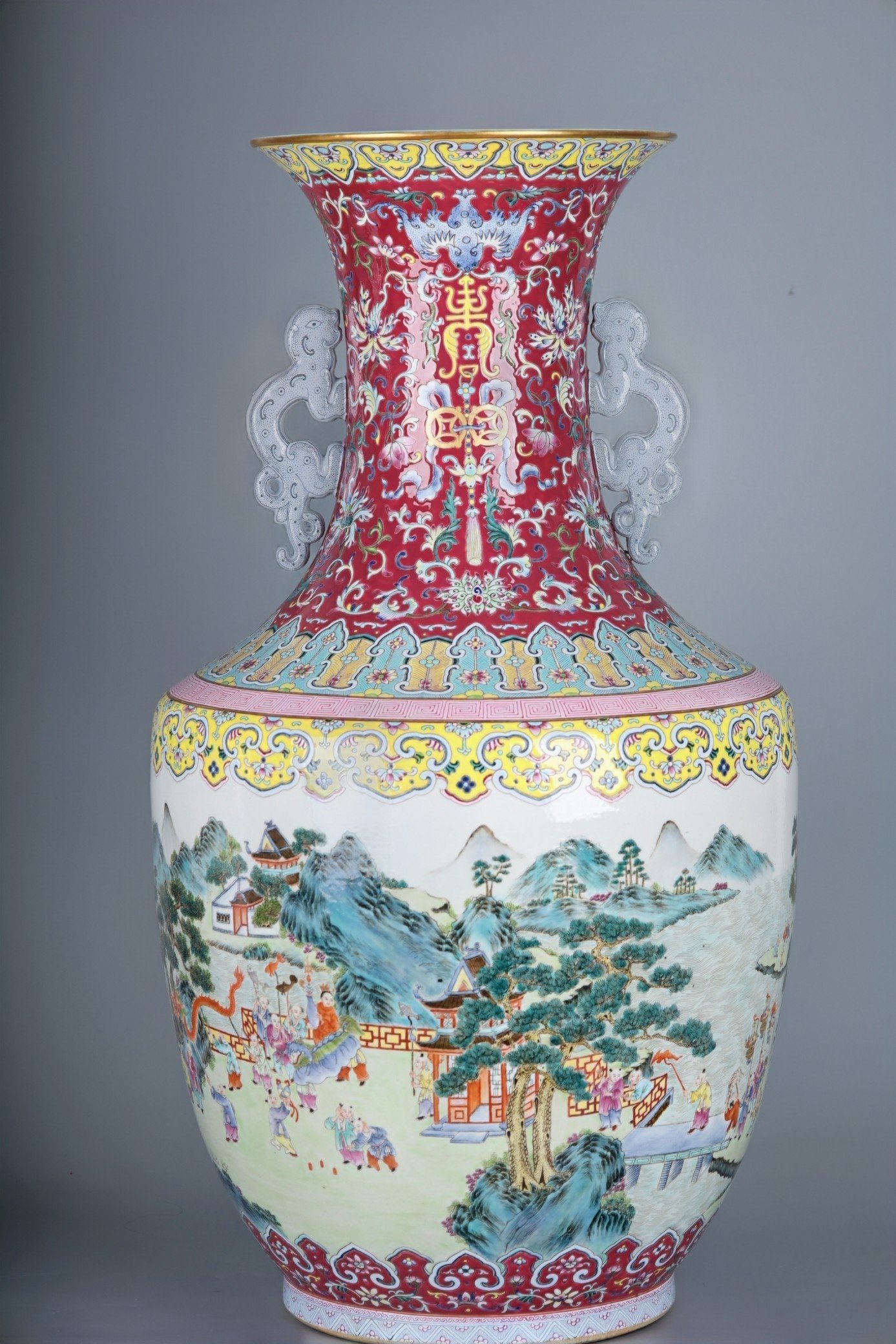 Qing Dynasty Qianlong famille rose flower s and dragon ears large vase