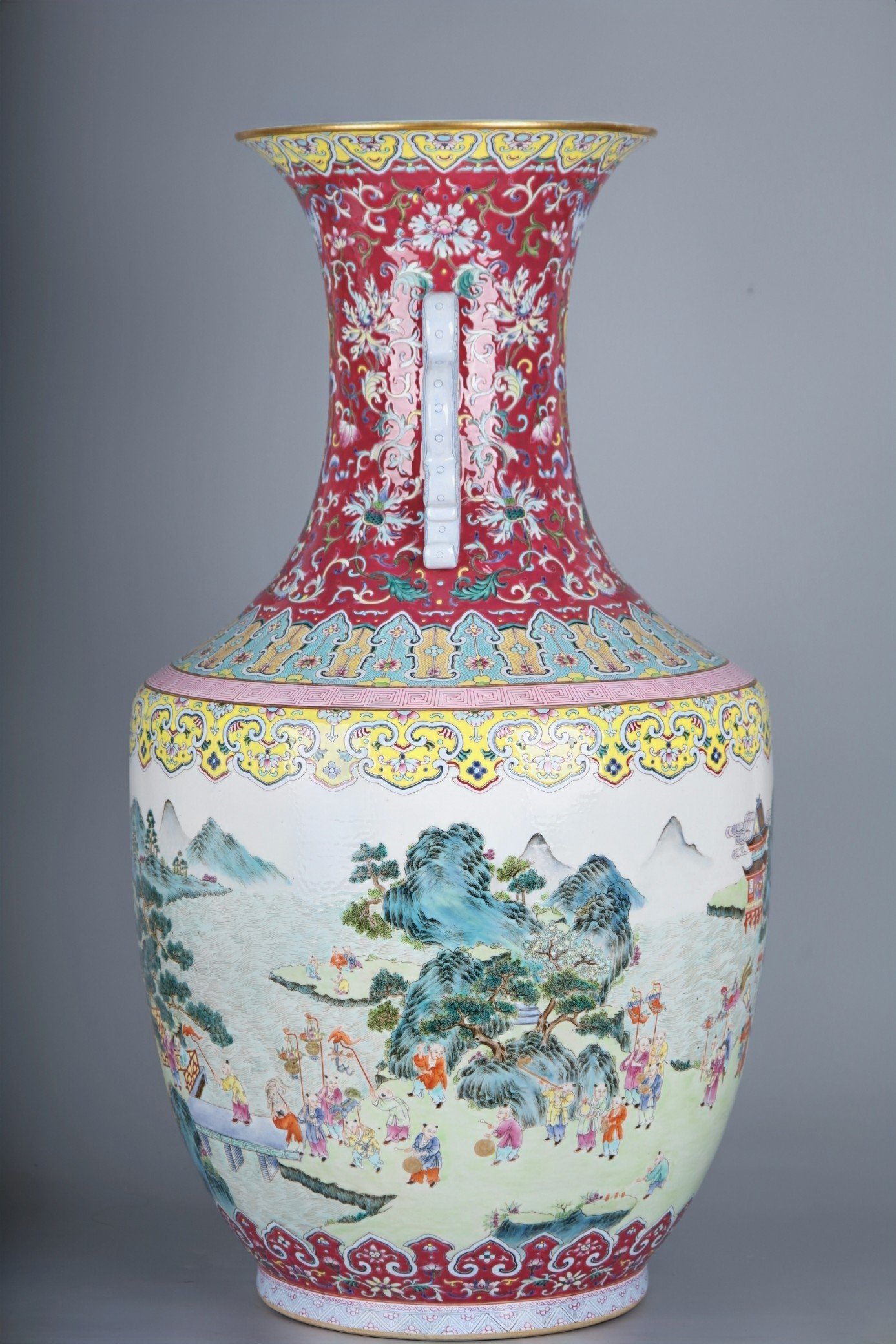 Qing Dynasty Qianlong famille rose flower s and dragon ears large vase