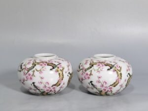 Qing Dynasty Qianlong Twelve Magpies Climbing the Plum Water Bowl