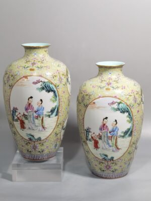 Qing Dynasty Qianlong pastel pine and green ground with intertwining lotus pattern plum vase
