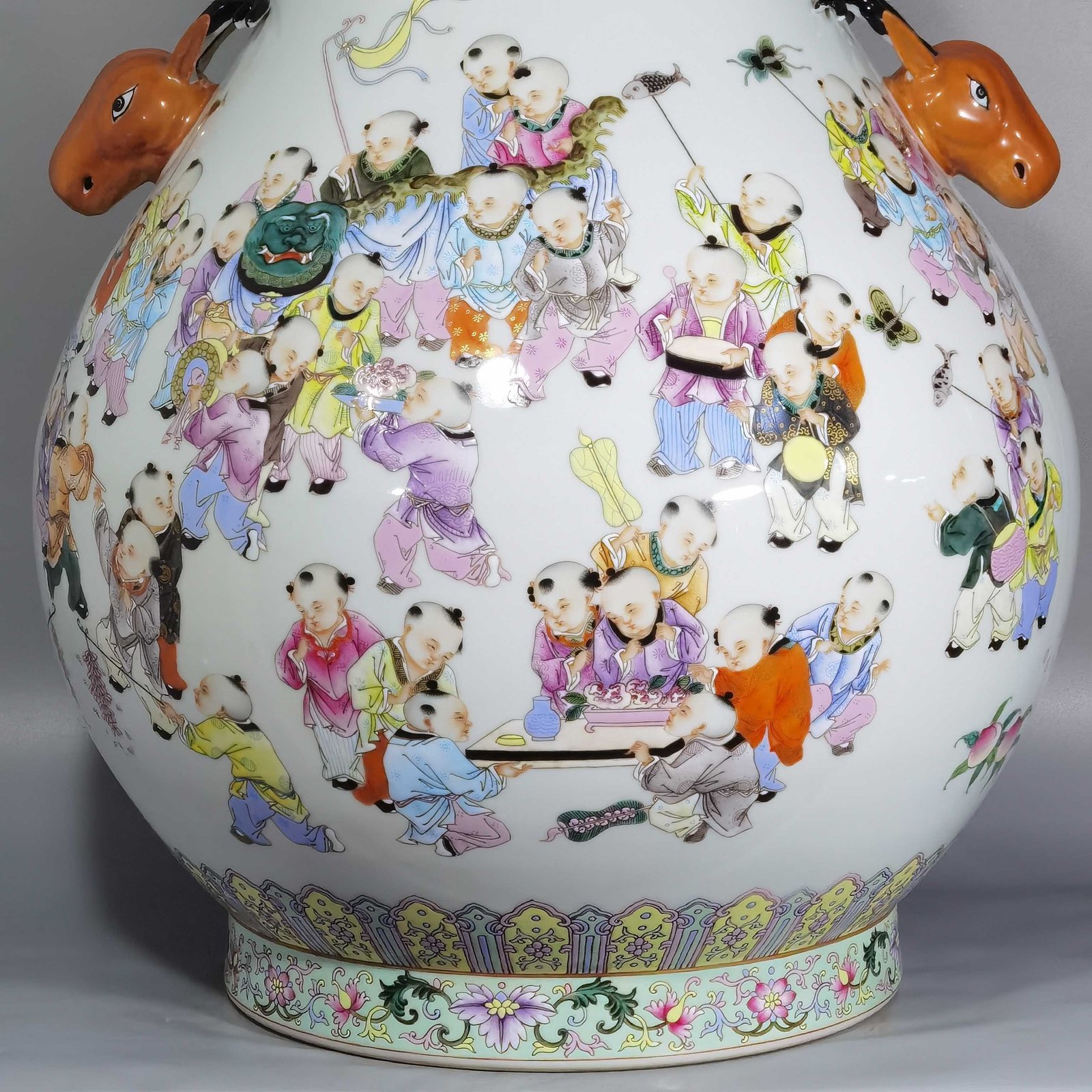 Qing Dynasty Qianlong pastel painting of hundred sons celebrating spring deer-headed vase