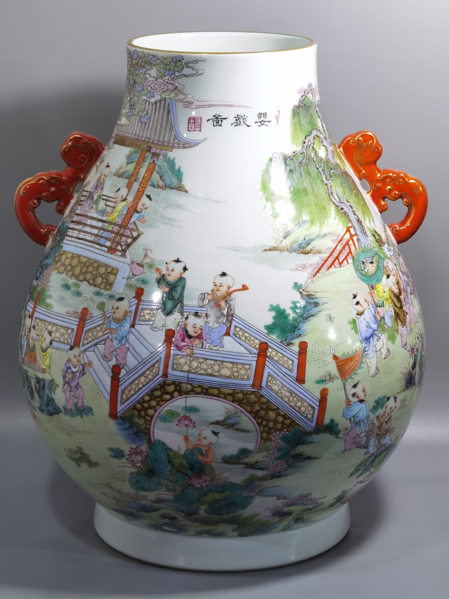 Qing Dynasty Qianlong panoramic famille rose painting double-eared blessing barrel statue