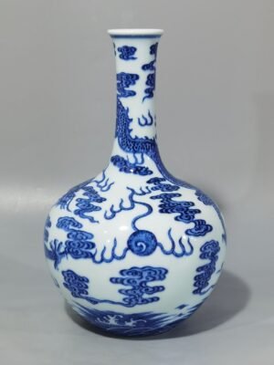 Qing Dynasty Qianlong blue and white sea water cloud and dragon pattern celestial vase