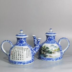 Qing Dynasty Qianlong blue and white intertwining ngustifolia figures poetry teapot