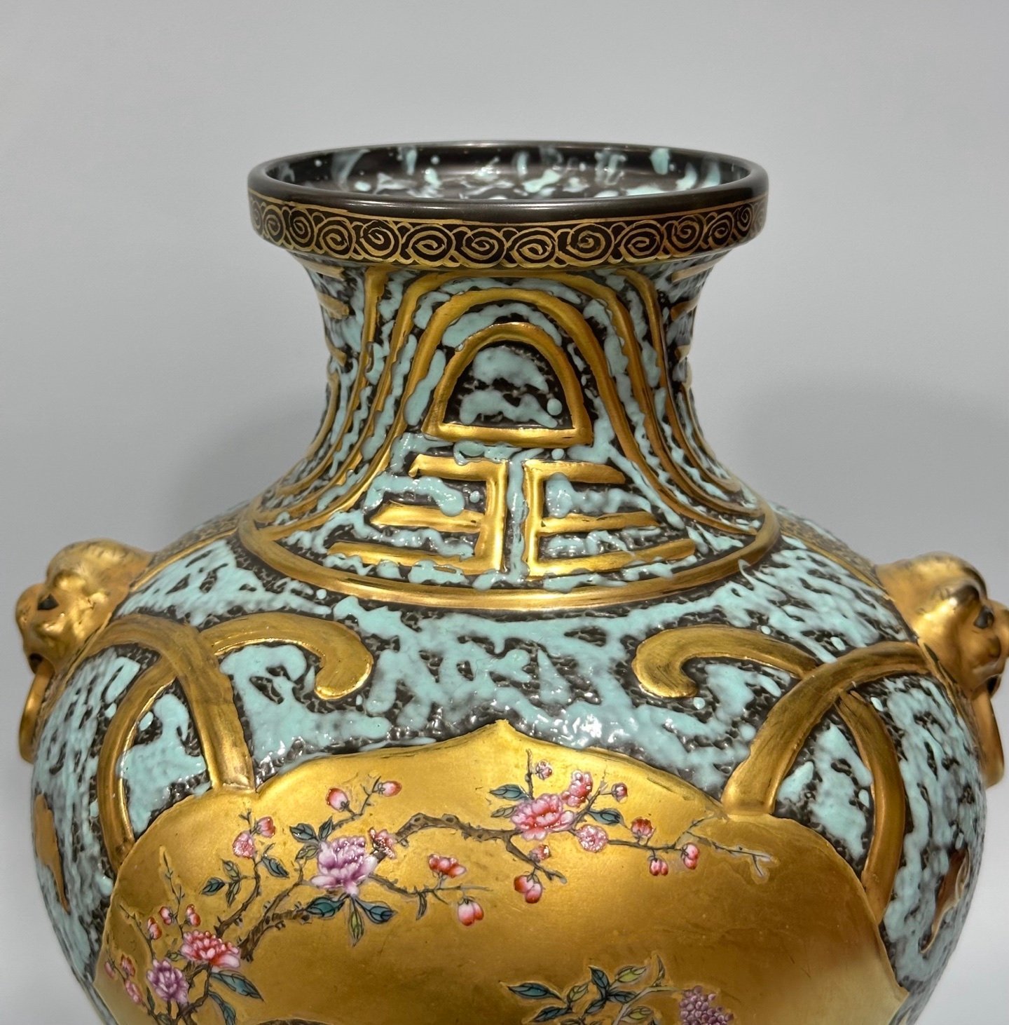 Qing Dynasty Qianlong Bronze color carved mphora with gold dragon pattern