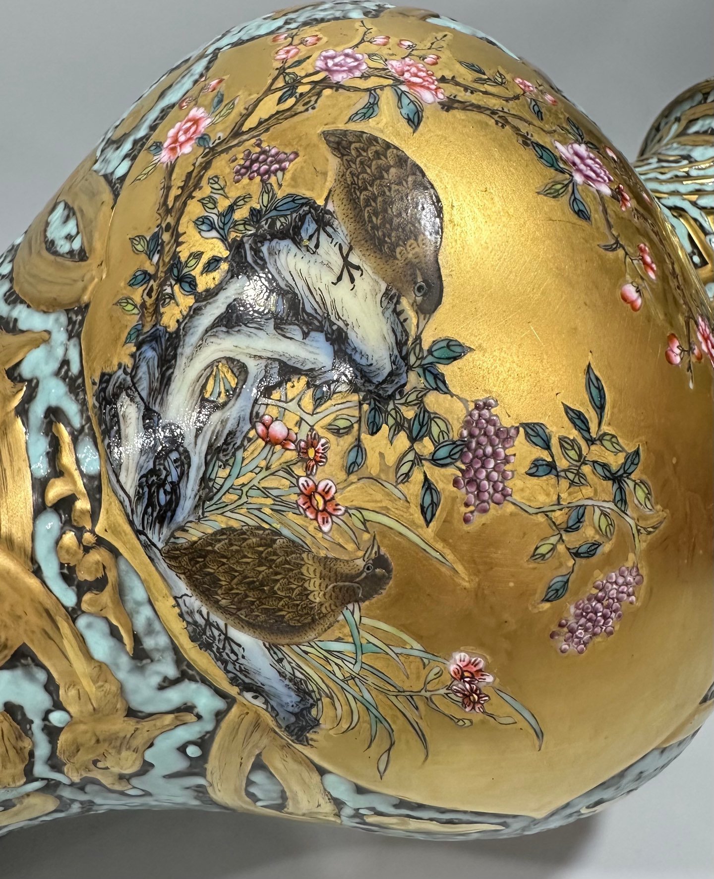 Qing Dynasty Qianlong Bronze color carved mphora with gold dragon pattern