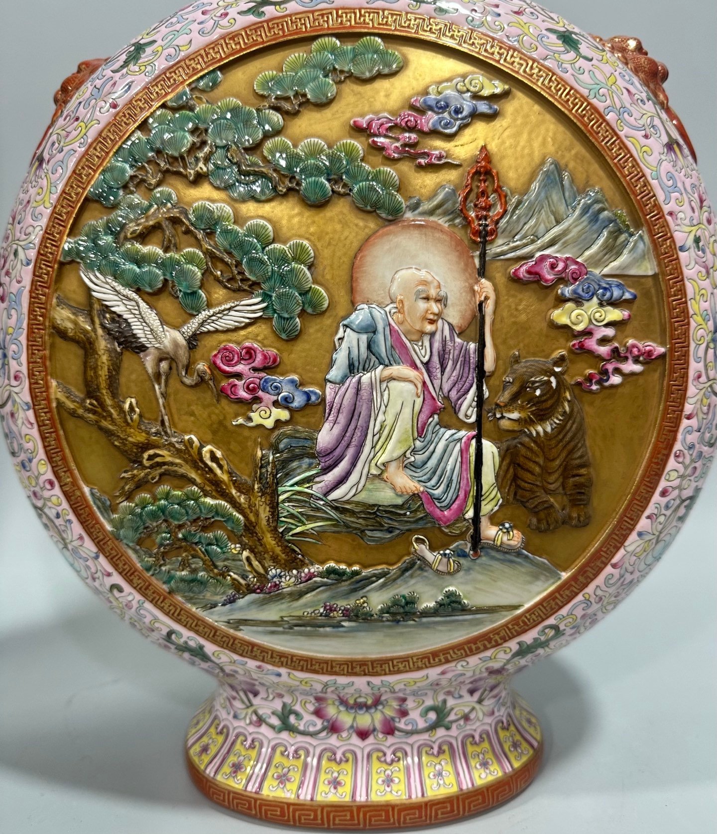 Qing Dynasty Qianlong vase with two ears
