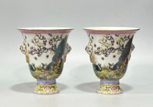 Qing Dynasty Qianlong Yangcai flower and bird poetry two-eared tall bell cup