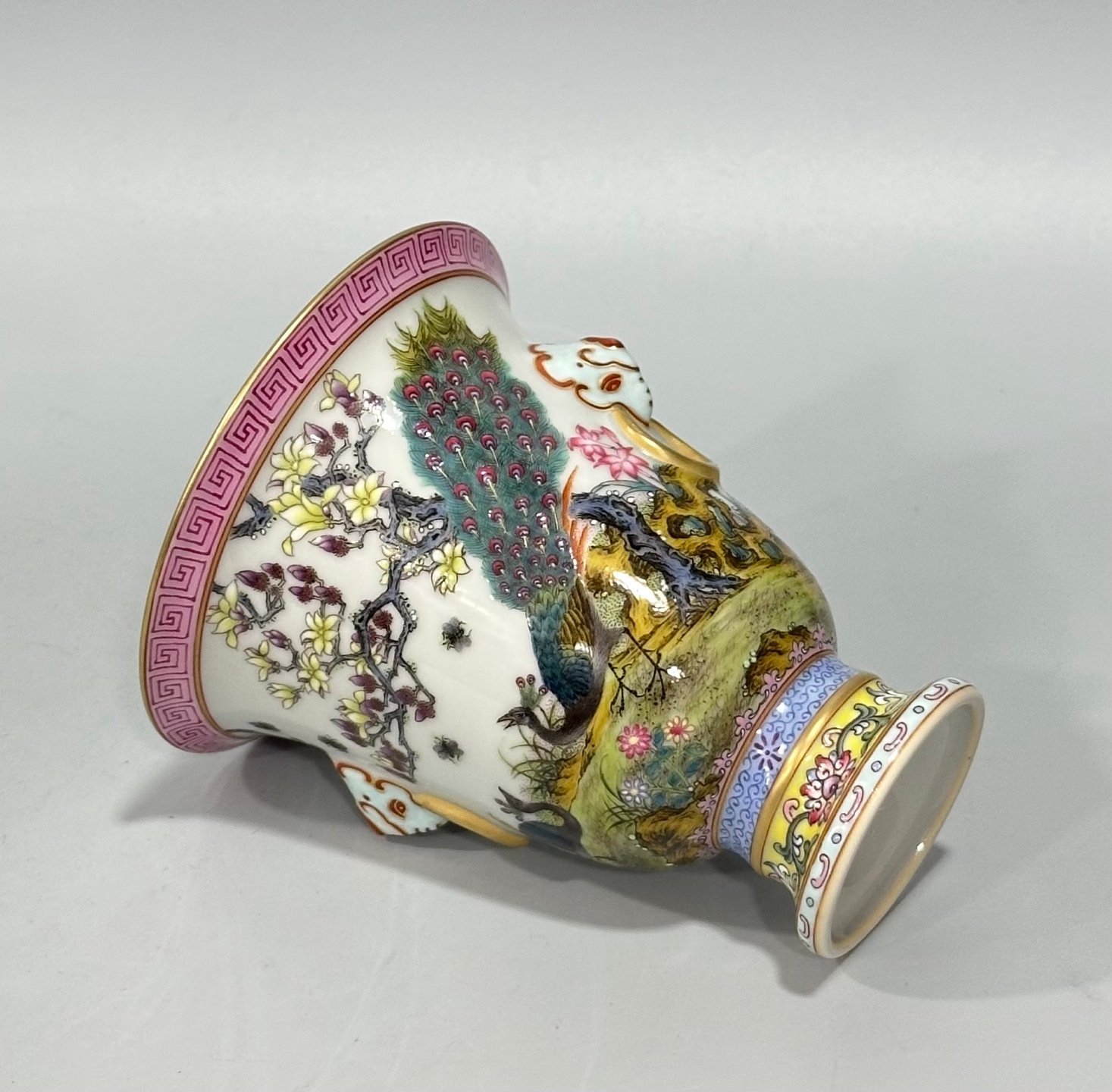 Qing Dynasty Qianlong Yangcai flower and bird poetry two-eared tall bell cup