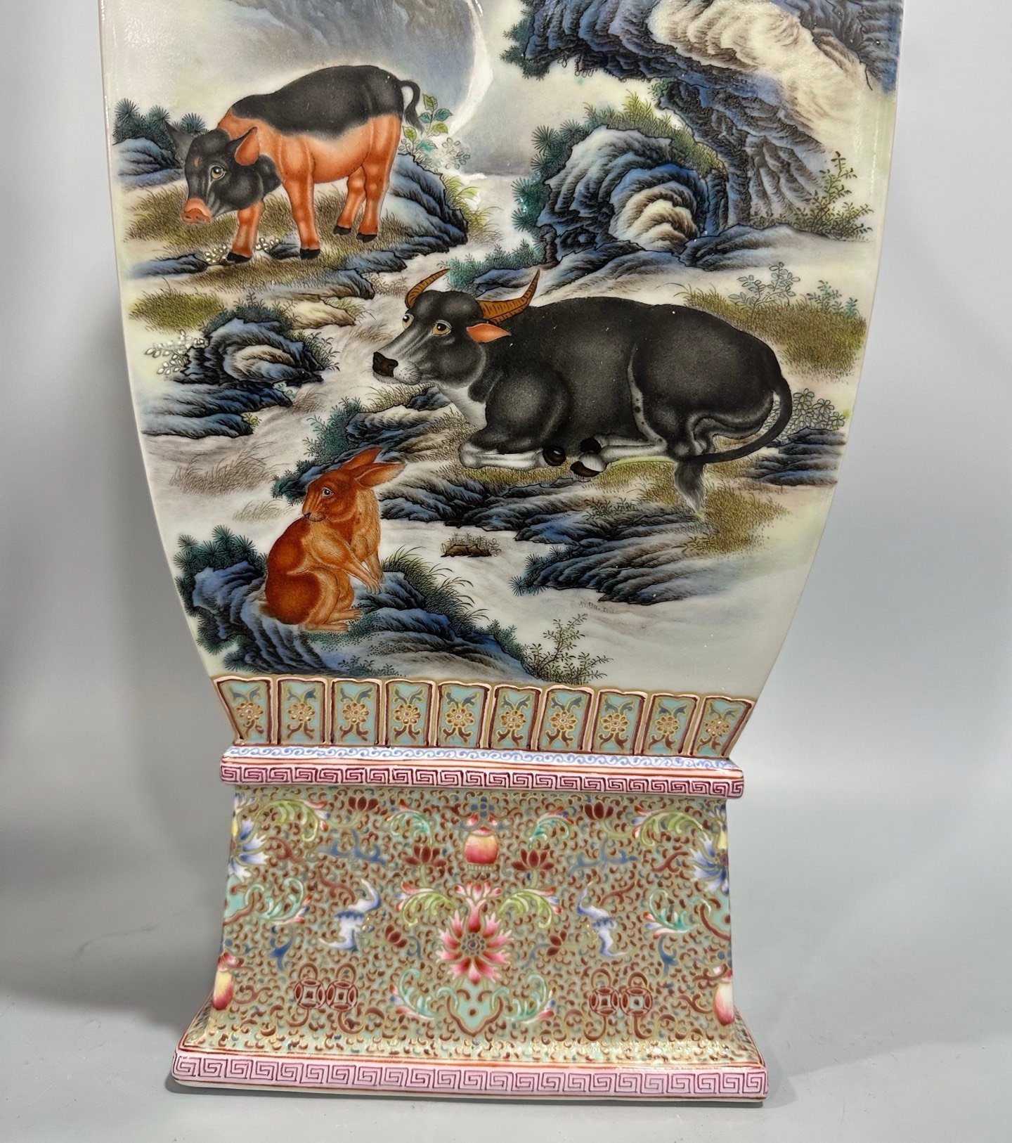 Qing Dynasty Qianlong enamel square vase