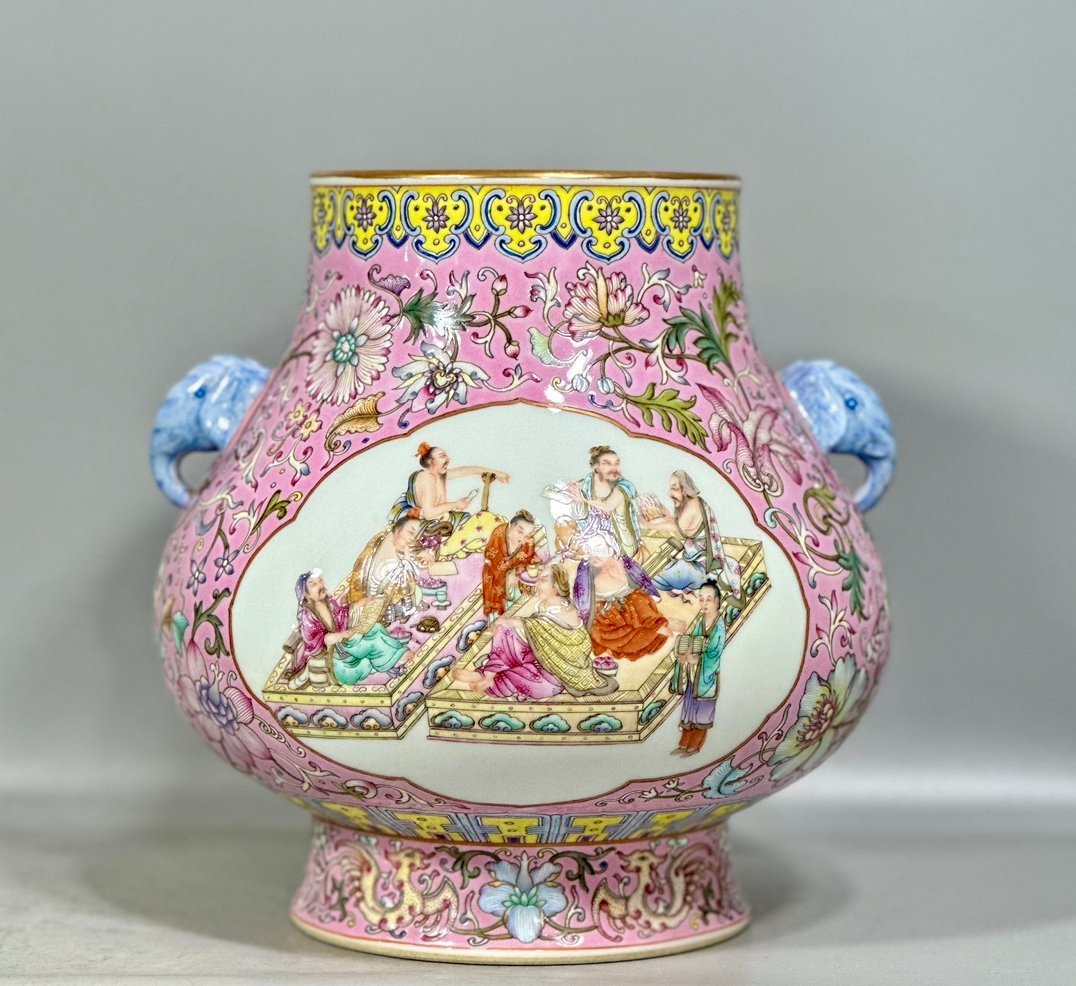 Qing Dynasty Qianlong A two-eared statue of an elegant gathering of figures
