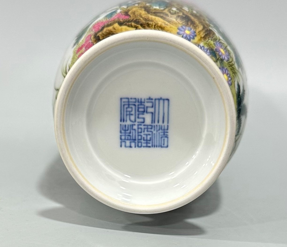 Qing Dynasty Qianlong Small enamel vase
