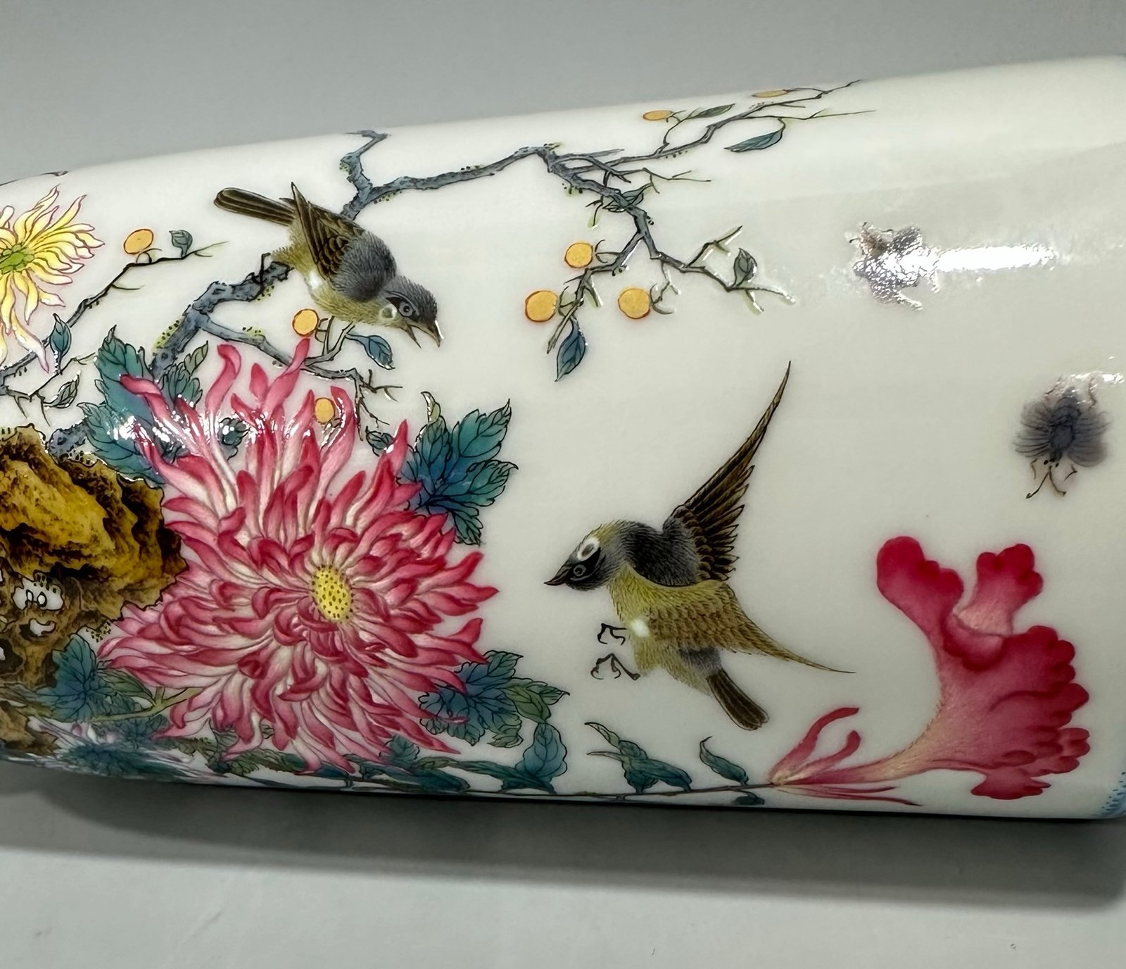 Qing Dynasty Qianlong Small enamel vase