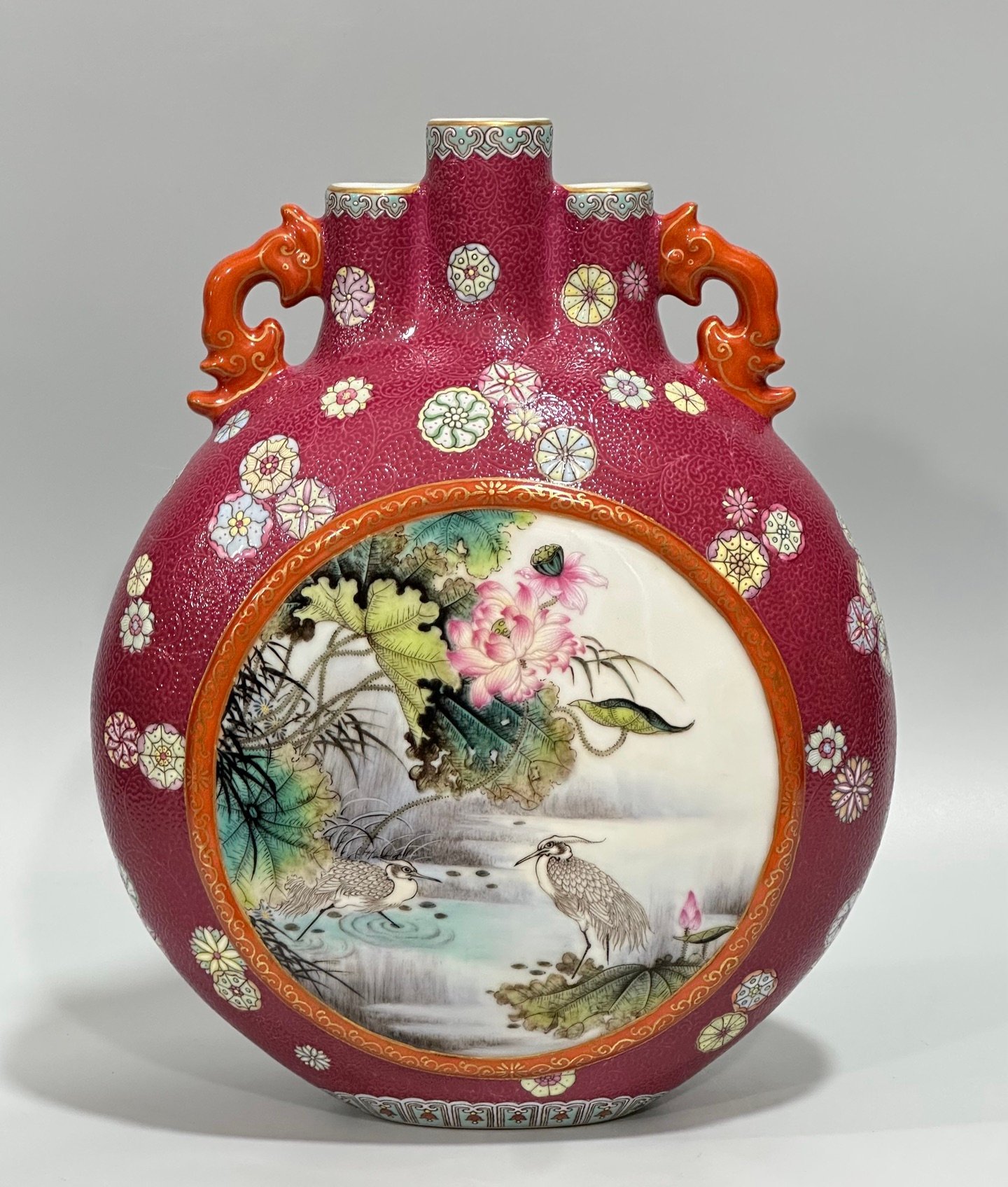 Qing Dynasty Qianlong Enamel and rouge red orbital leather ball with window three-tube binaural moon-holding vase
