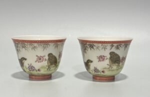 Qing Dynasty Qianlong Enamel cup with flowers
