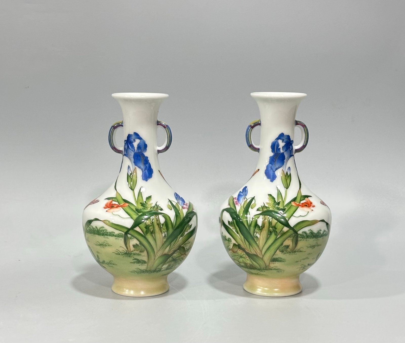 Qing Dynasty Qianlong Enamel Lang Shining flower and bird poetry amphora