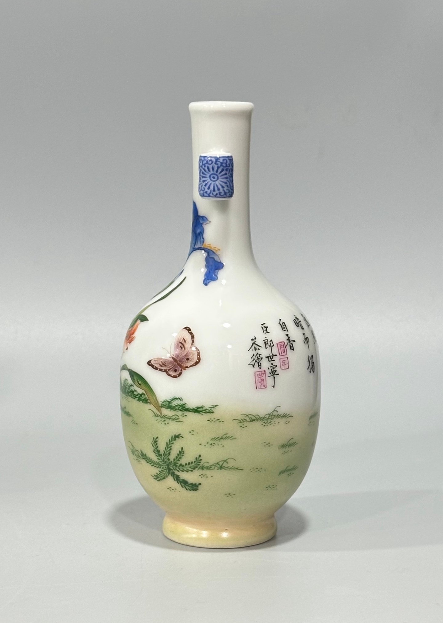 Qing Dynasty Qianlong Enamel Lang Shining flower vase
