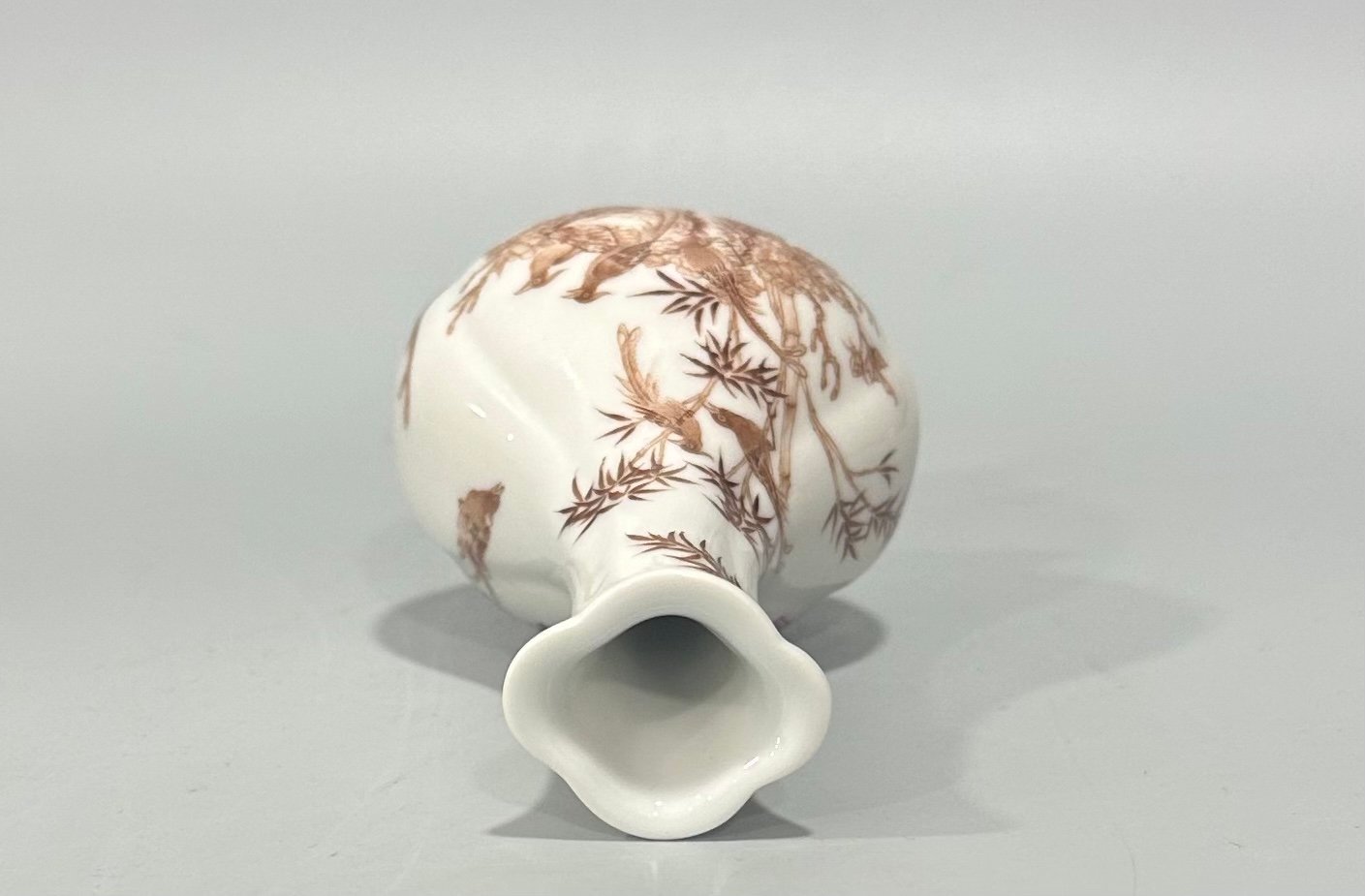 Qing Dynasty Qianlong flowers birds and poems small vase