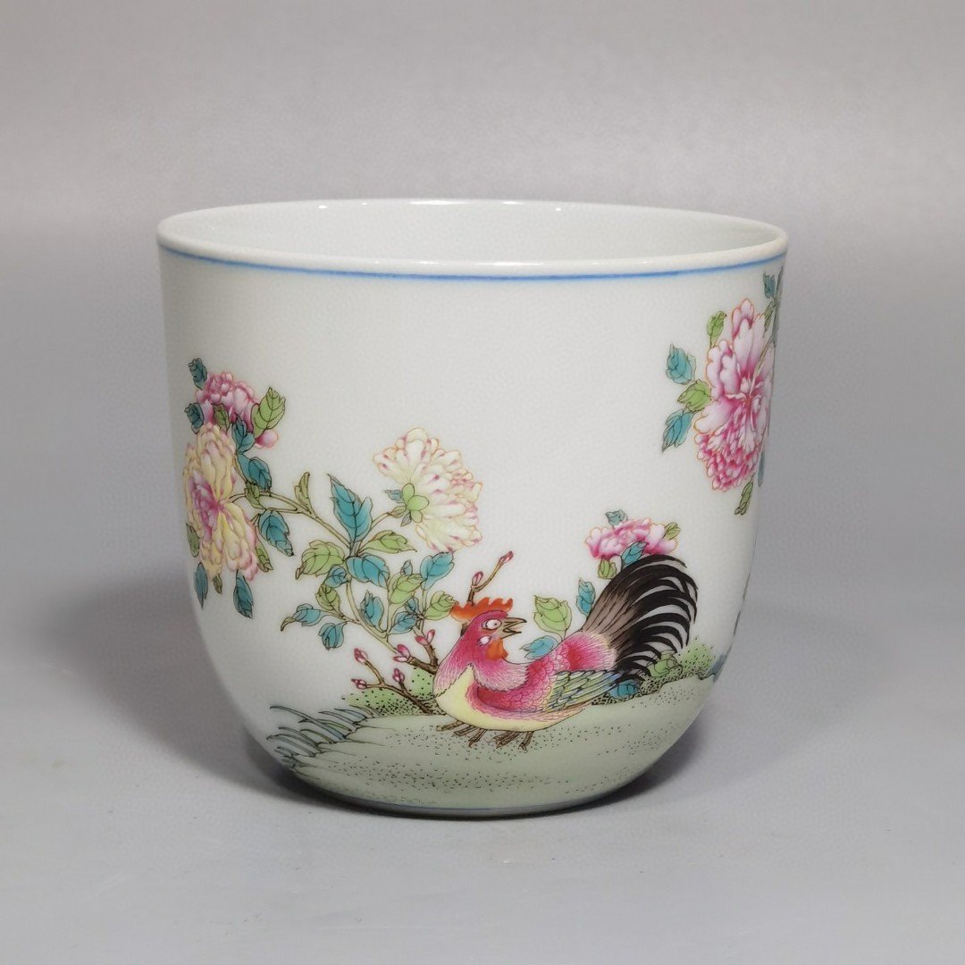 Qing Dynasty Qianlong longevity peach style pastel rooster cup
