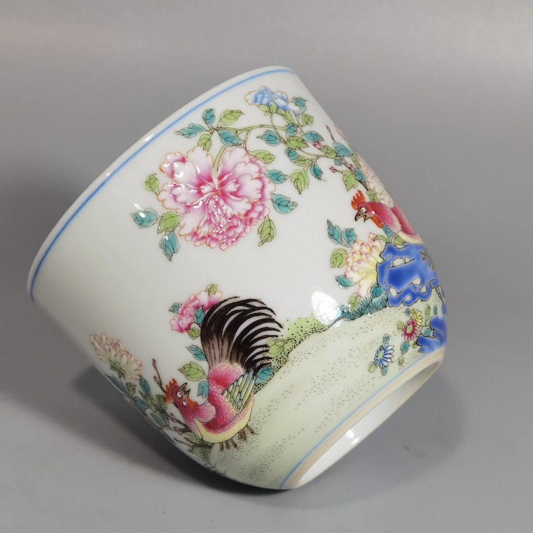 Qing Dynasty Qianlong longevity peach style pastel rooster cup
